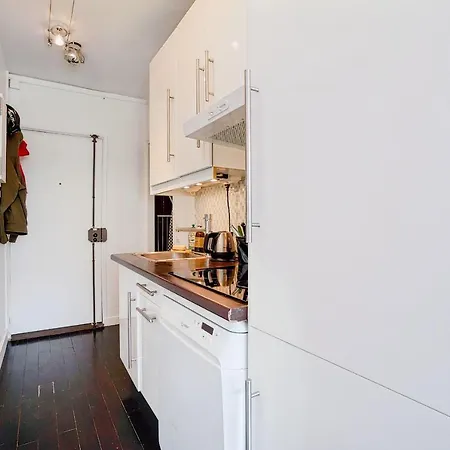 Pretty Flat With Balcony 15 Min From Sacre-coeur * Paris